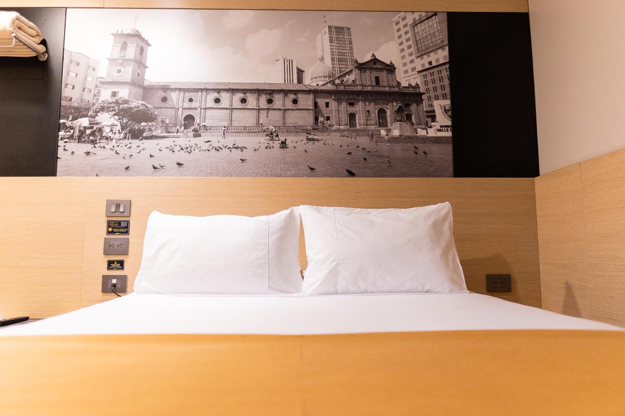 Hotel Foresto 365 Cali Extérieur photo