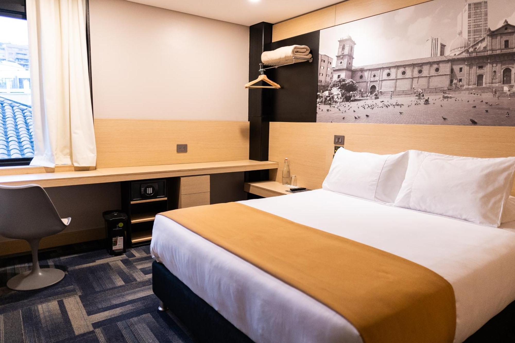 Hotel Foresto 365 Cali Extérieur photo