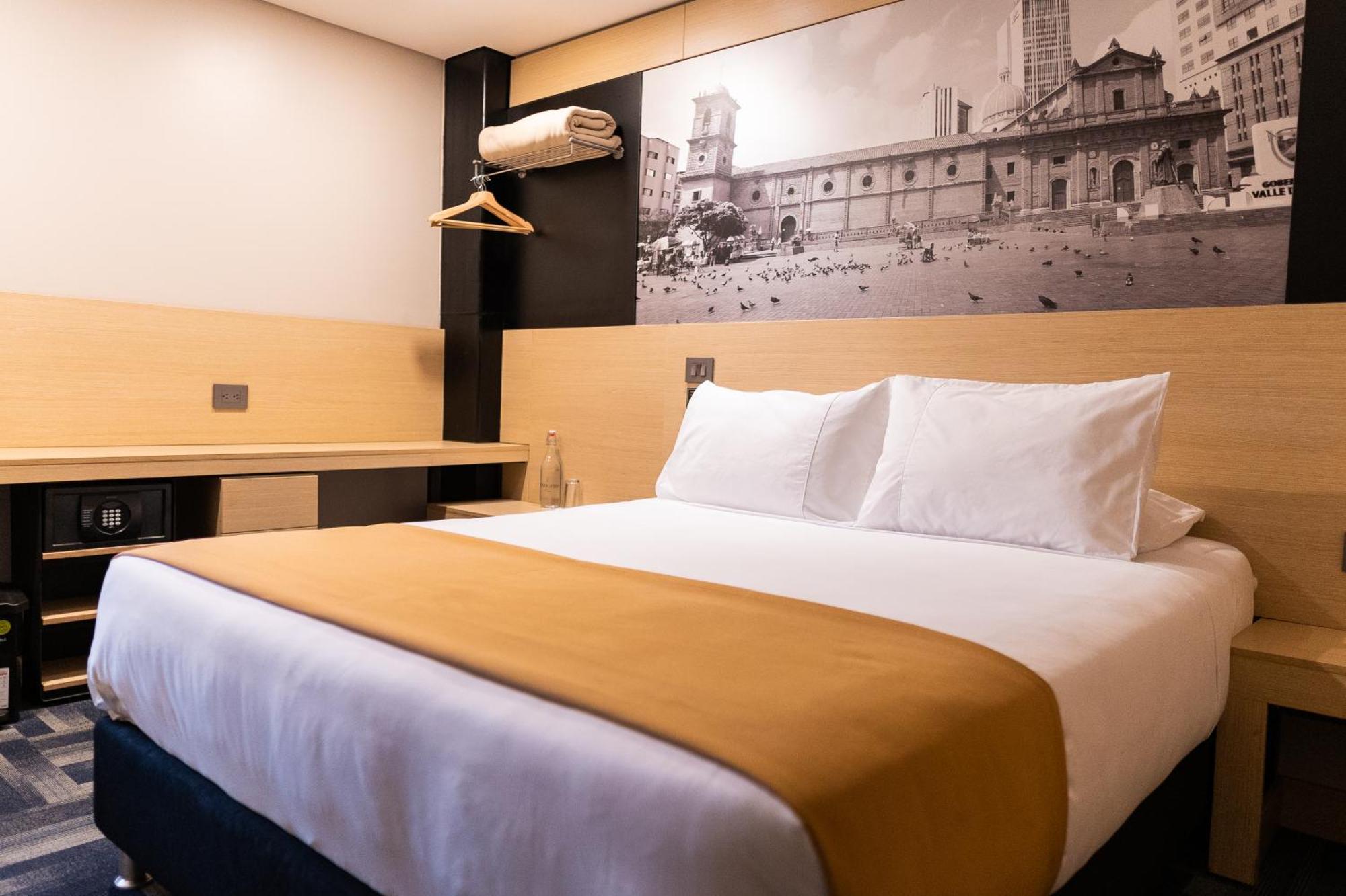 Hotel Foresto 365 Cali Extérieur photo