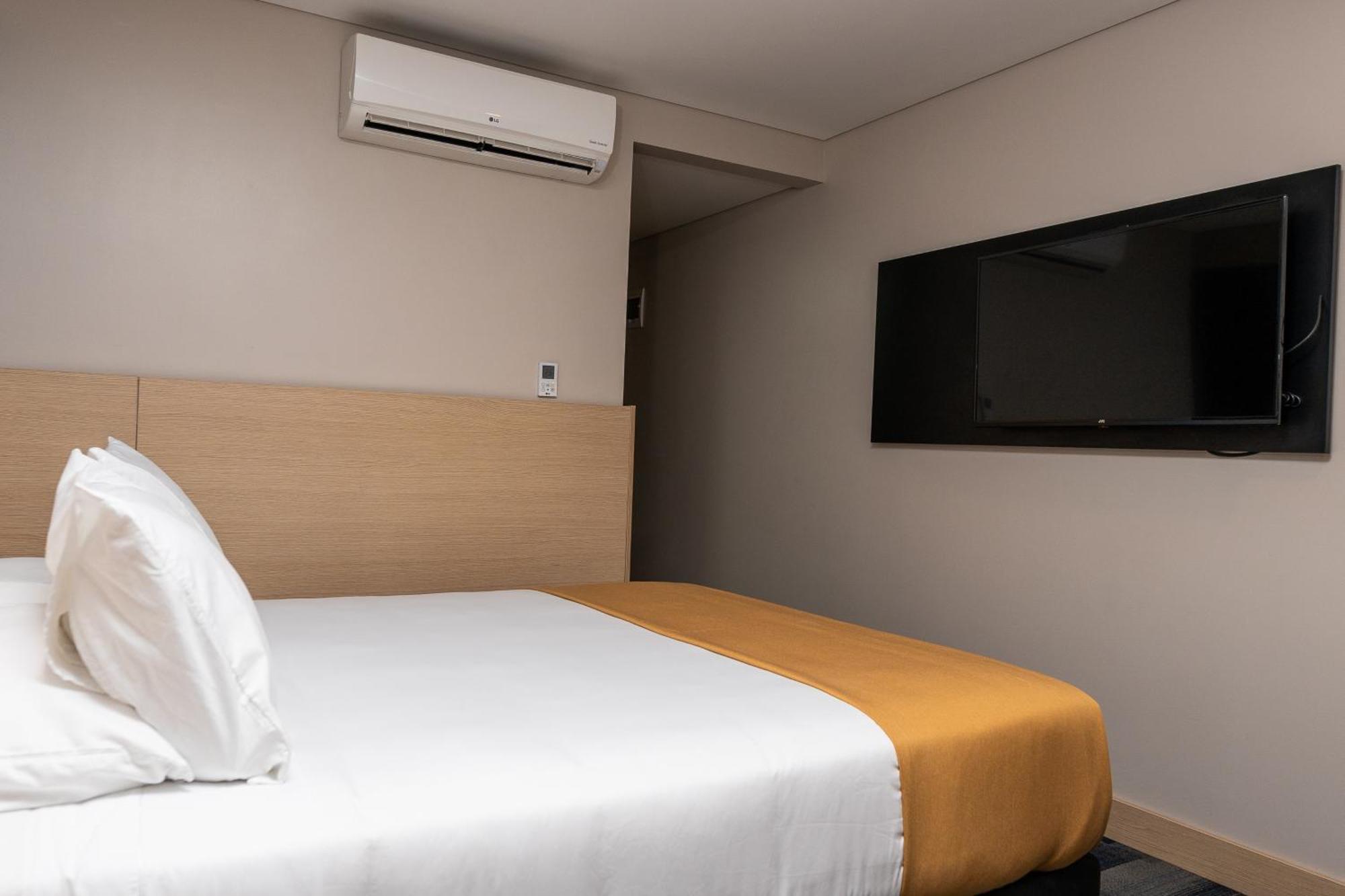 Hotel Foresto 365 Cali Extérieur photo